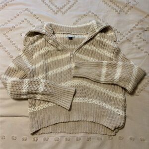 AE crop sweater